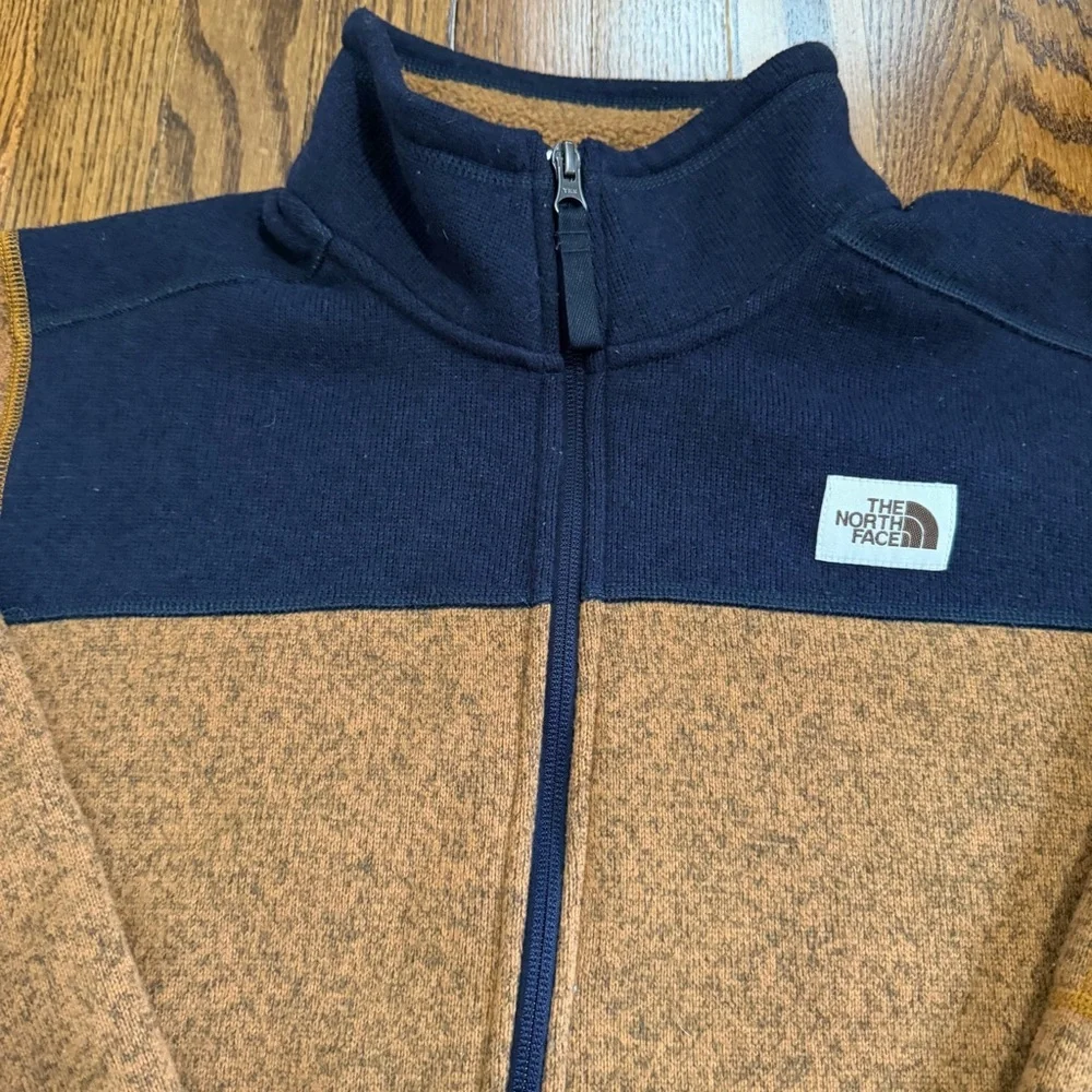 The North Face Half Zip Navy Mustard Brown Size Small